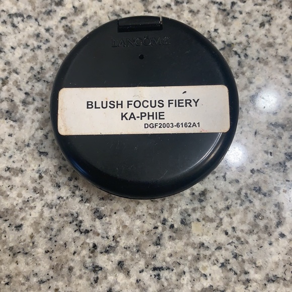 Lancome Focus Fiery Ka-Phie Blush - Picture 3 of 3